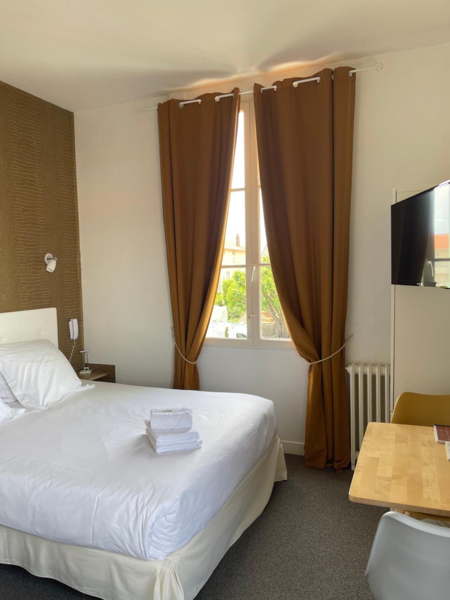 Hotel Michelet Plage Soulac-sur-Mer Ngoại thất bức ảnh