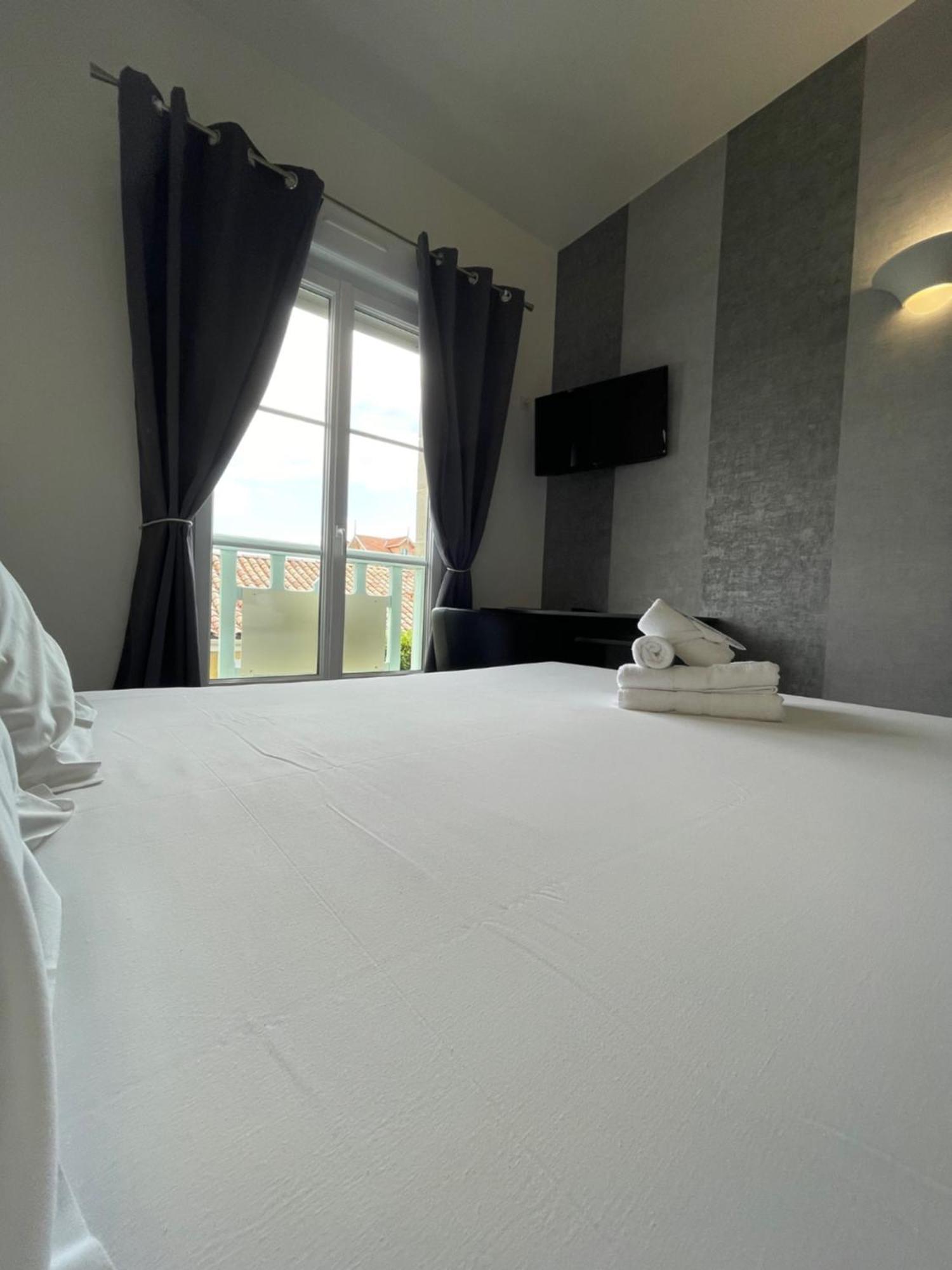 Hotel Michelet Plage Soulac-sur-Mer Ngoại thất bức ảnh